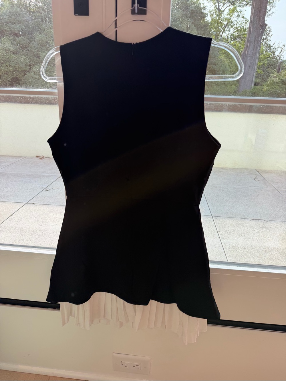 RIHOAS Black Sleeveless Mini Dress with White Pleated Hem